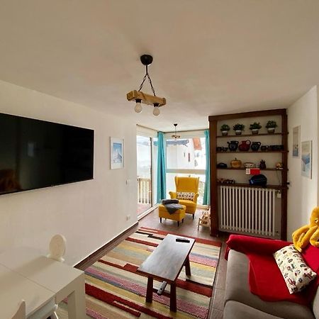 Cozy Apartment Near The Slopes Breuil-Cervinia Exterior photo